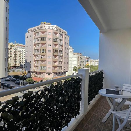 Appartement Acacia 2 Chambres Au Centre Ville Танжер Екстериор снимка