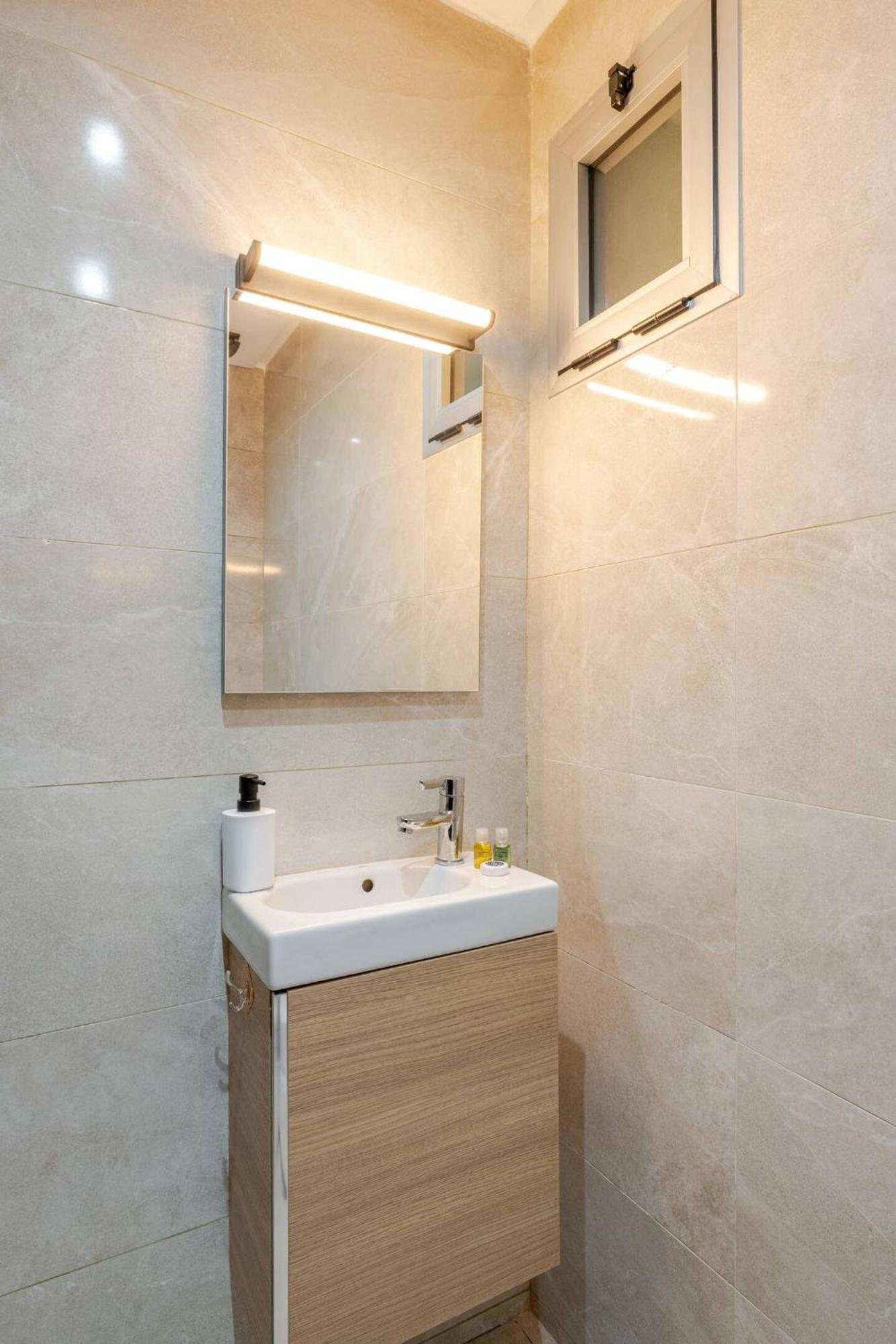 Appartement Acacia 2 Chambres Au Centre Ville Танжер Екстериор снимка