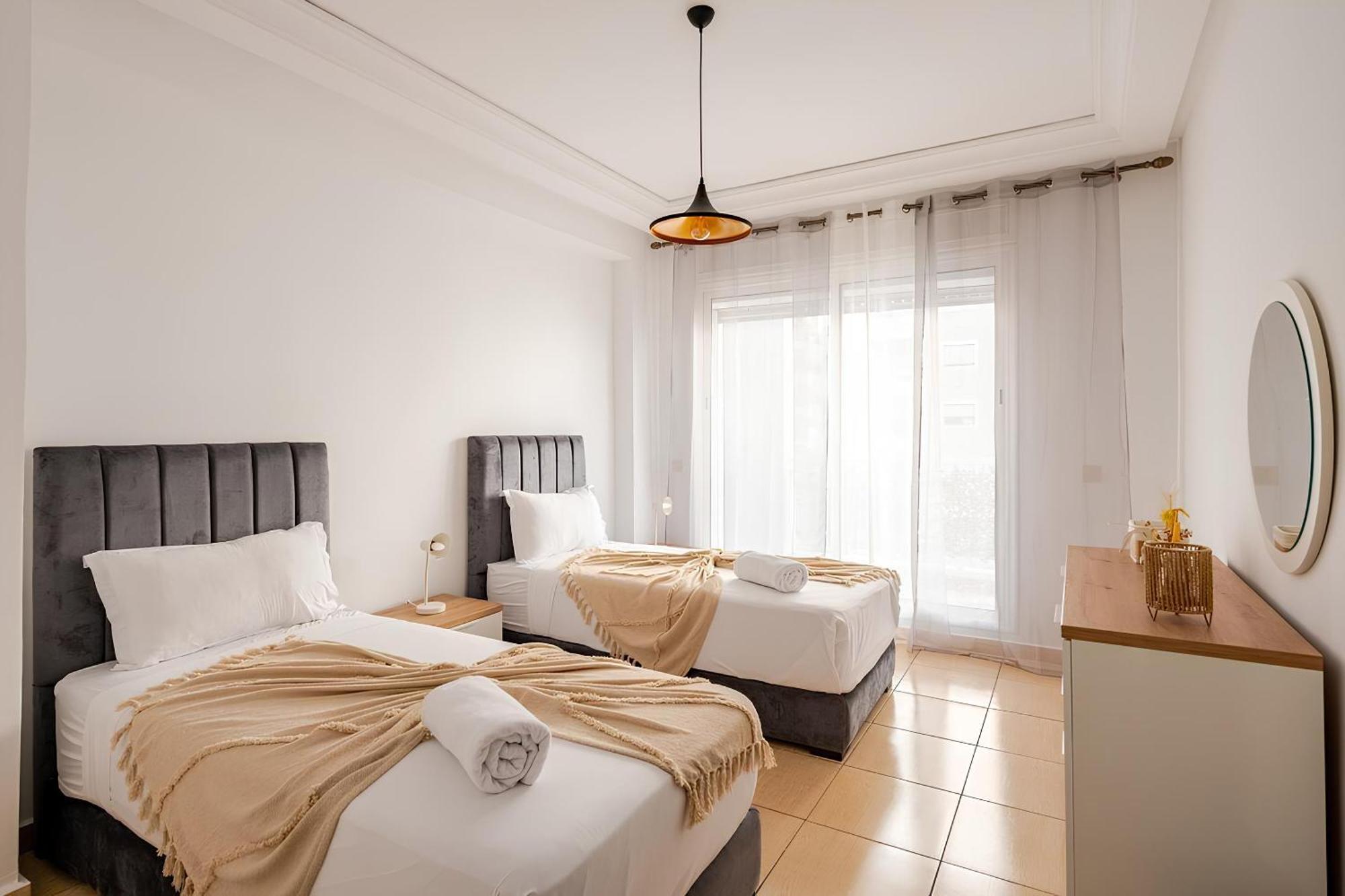 Appartement Acacia 2 Chambres Au Centre Ville Танжер Екстериор снимка